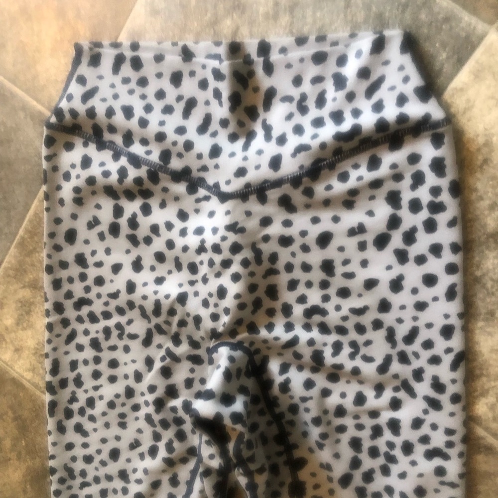 Balance Athletica Ascend Pant Snow Leopard - Picture 10 of 12